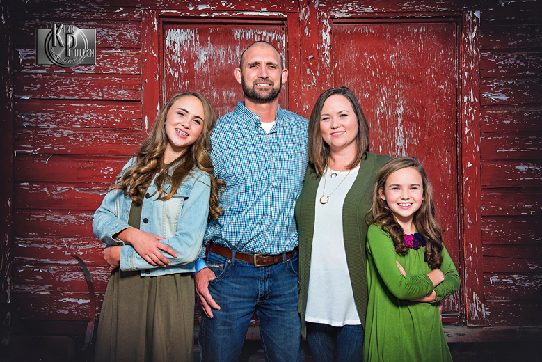 Goldsboro-Family-Portrait-Red-Barn-Doors
